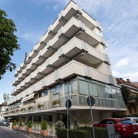 Hotel Tre Assi Rimini Esterno foto