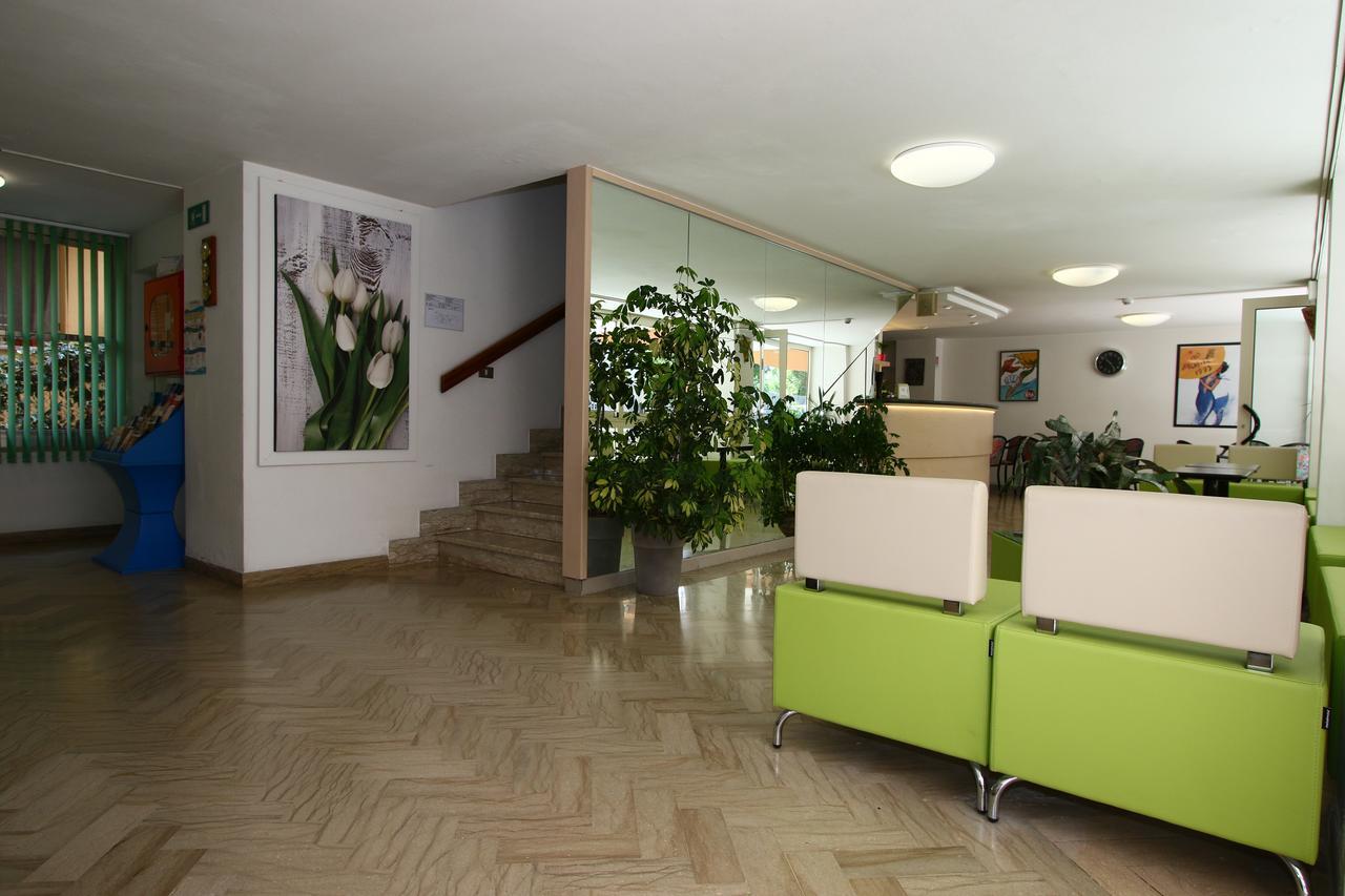 Hotel Tre Assi Rimini Esterno foto