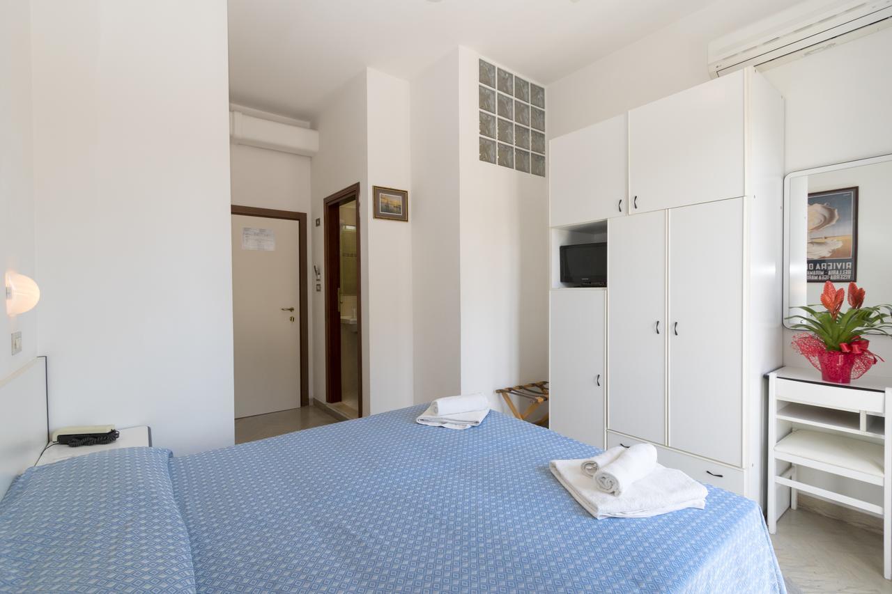 Hotel Tre Assi Rimini Esterno foto